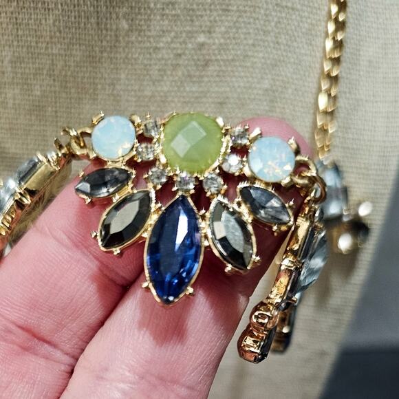 Boutique Multicolor Rhinestone Statement Bib Holiday Necklace 18"-21" - Picture 5 of 8